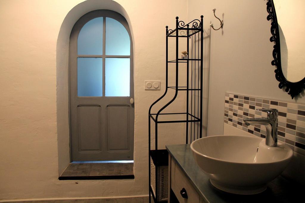 Mas De La Douceur Bed and Breakfast Saint-Andiol Rum bild