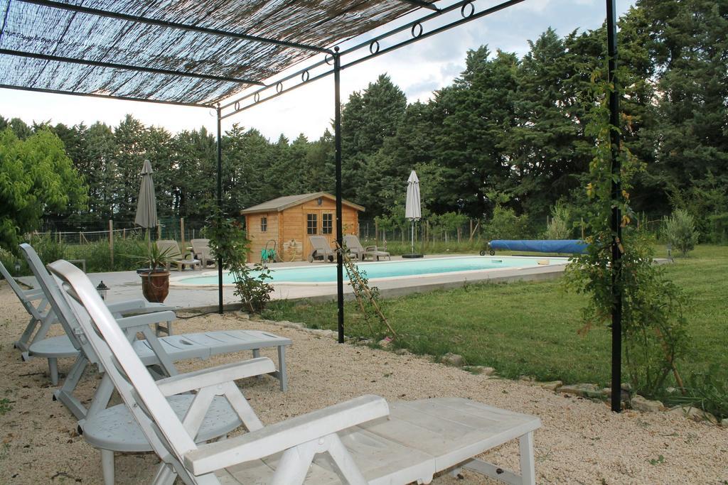 Mas De La Douceur Bed and Breakfast Saint-Andiol Exteriör bild