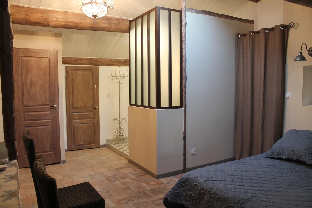 Mas De La Douceur Bed and Breakfast Saint-Andiol Exteriör bild