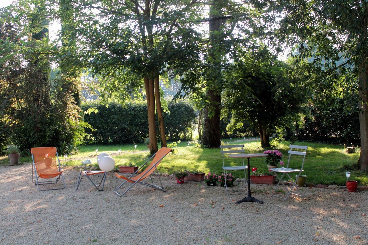 Mas De La Douceur Bed and Breakfast Saint-Andiol Exteriör bild