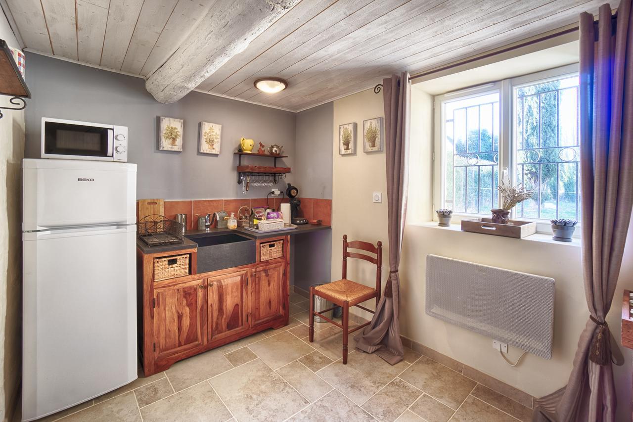 Mas De La Douceur Bed and Breakfast Saint-Andiol Exteriör bild