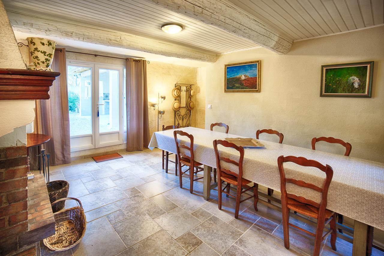 Mas De La Douceur Bed and Breakfast Saint-Andiol Exteriör bild